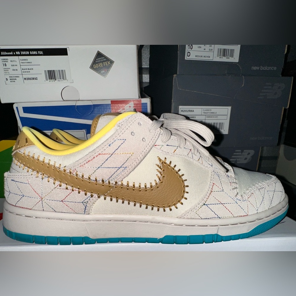 Nike N7 dunk Low Kyrie Irving “By You” Men’s 9.5/Women’s 11